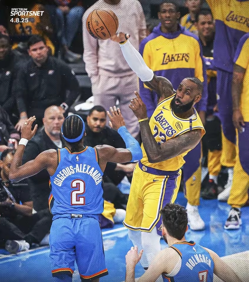 湖人不敌小牛,詹姆斯孤军奋战 湖人不敌小牛,詹姆斯孤军奋战