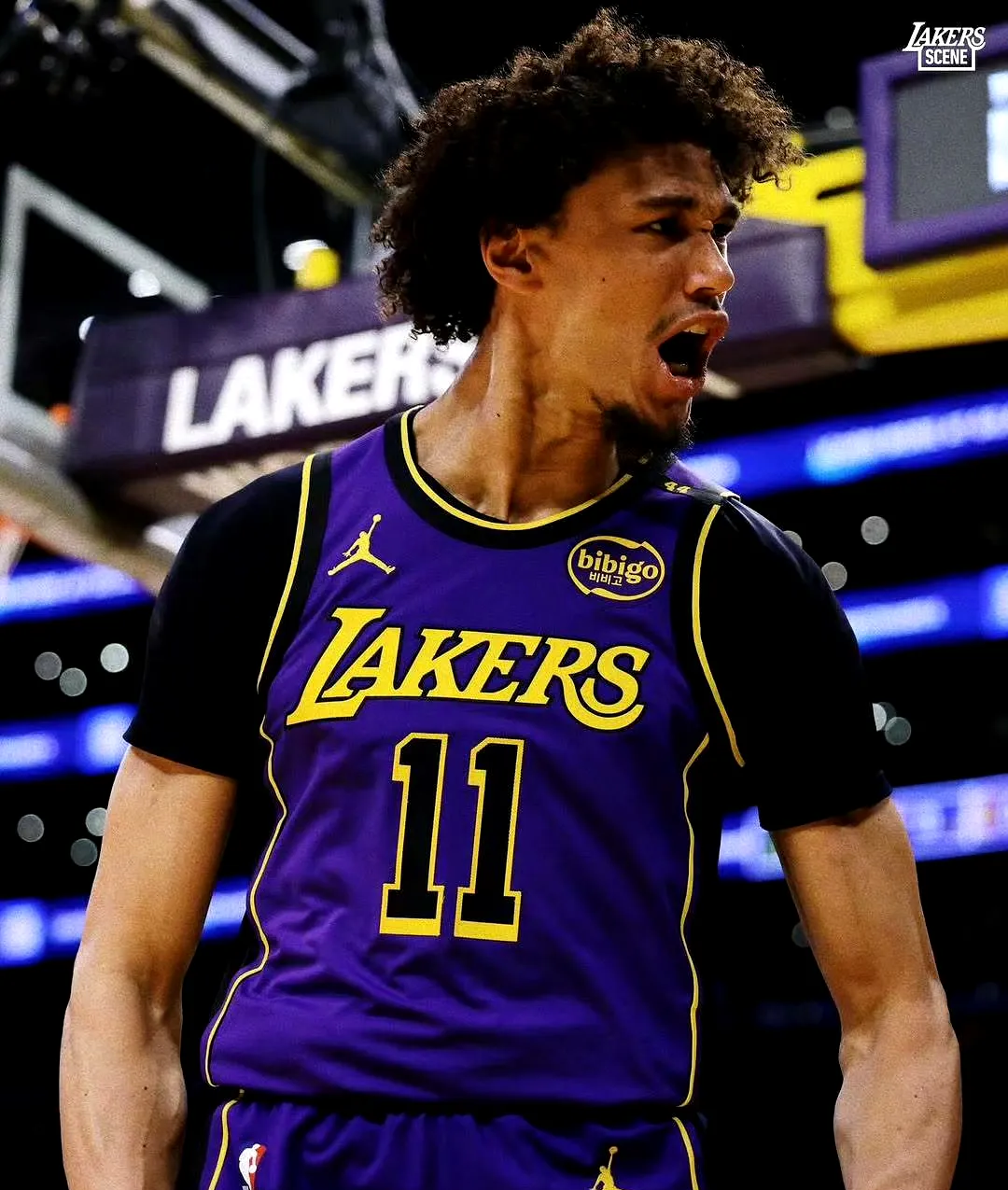 包含湖人中锋复出,球队士气大振的词条 包含湖人中锋复出,球队士气大振的词条