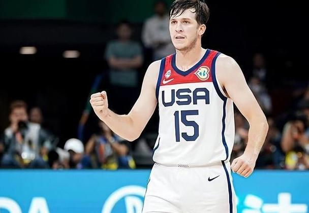 包含德国队豪取五连胜，一路领跑赛事积分榜的词条